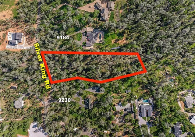 Homes for sale in Redding, CA | 9200 Silver King Rd, Redding, CA 96001 | MLS# IV26045393
