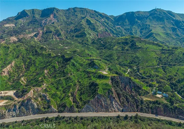 Photo 4 of Land for sale at 18500 S Mountain Rd, Santa Paula, CA 93060 | MLS# SR26045271 | Listing updated on 2026-03-02