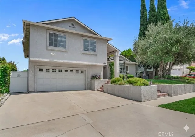 Photo 3 of Single family home for sale at 536 N Del Sol Ln, Diamond Bar, CA 91765 | MLS# SB26045384 | Listing updated on 2026-10-01