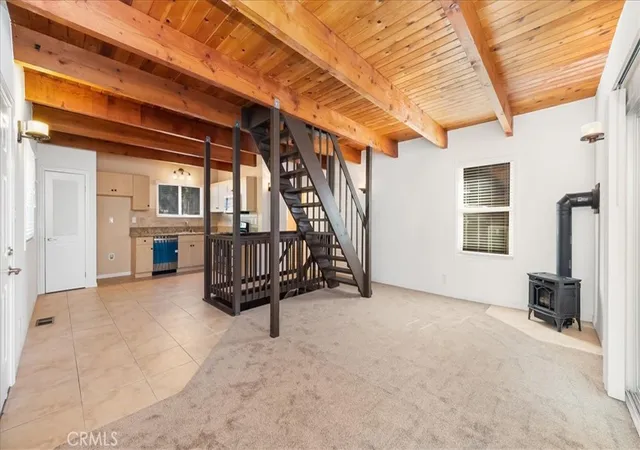 3rd image of 33283 Holcomb Creek, Green Valley Lake, CA 92341 | MLS# IG26045418