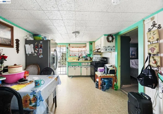 Homes for sale in San Leandro, CA | 209 Dabner St, San Leandro, CA 94577 | MLS# 41125647