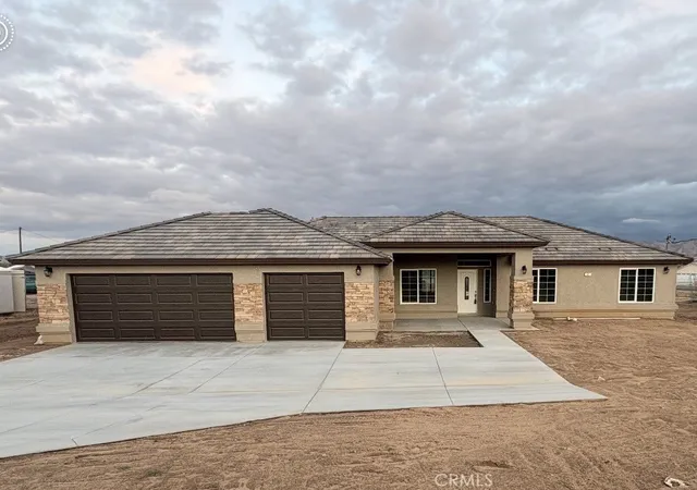 Homes for sale in Hesperia, CA | 9677 I Ave, Hesperia, CA 92345 | MLS# HD26045632