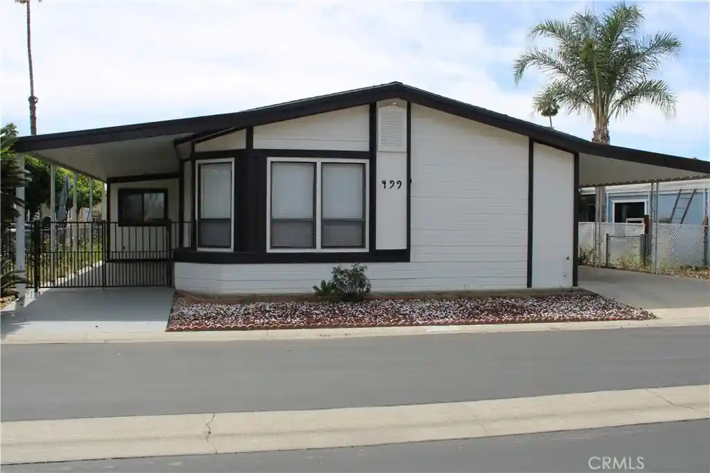 Photo 1 of Manufactured home for sale at 601 N Kirby St #499, Hemet, CA 92545 | MLS# IV26045445 | Listing updated on 2026-10-12