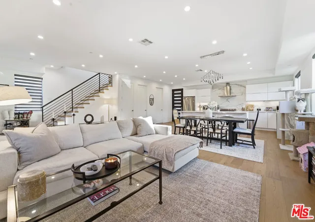 5th image of 14650 Margate St, Sherman Oaks, CA 91411 | MLS# 26657675