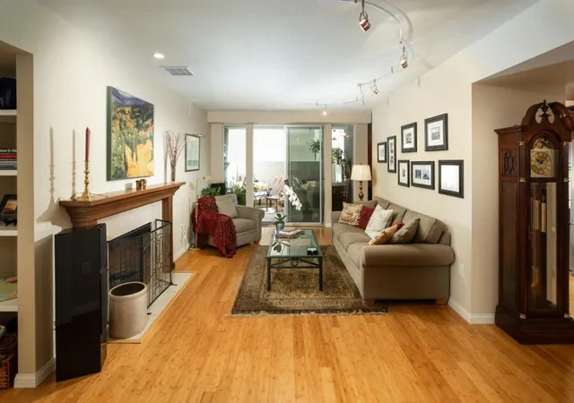 Photo 4 of Condo for sale at 46 W Julian St #208, San Jose, CA 95110 | MLS# ML82036861 | Listing updated on 2026-10-05