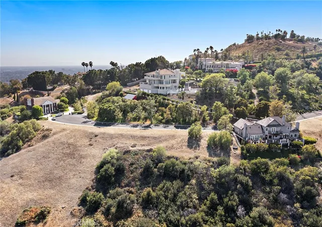 3rd image of 10262 St Cloud, North Tustin, CA 92705 | MLS# OC26045797