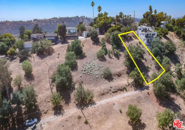 Photo 3 of Land for sale at 512 W Beech St, Los Angeles, CA 90065 | MLS# 26658819 | Listing updated on 2026-04-17
