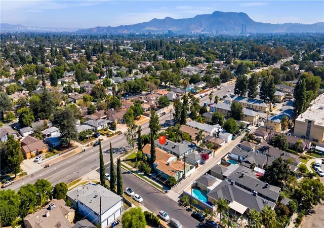 40th image of 6153 Clybourn Ave, North Hollywood, CA 91606 | MLS# SR26045154