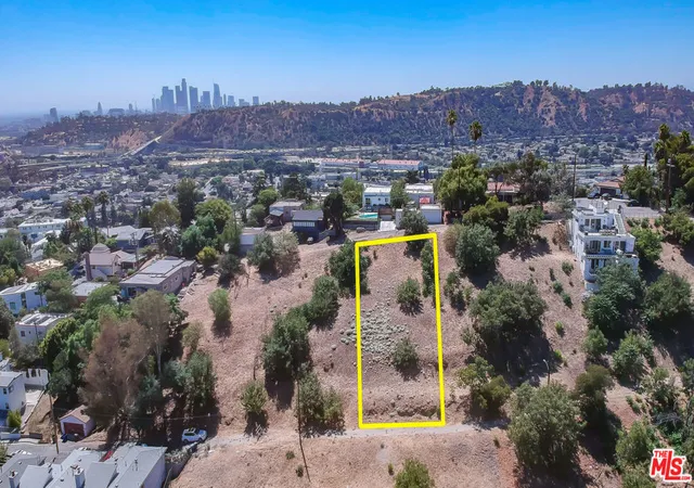 Photo 1 of Land for sale at 500 W Beech St, Los Angeles, CA 90065 | MLS# 26658829 | Listing updated on 2026-04-17