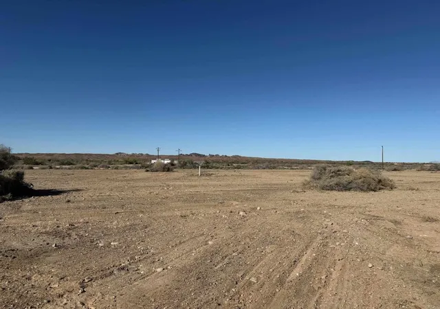 2nd image of 2667 Rio Hacienda Wy, Palo Verde, CA 92266 | MLS# PTP2601577