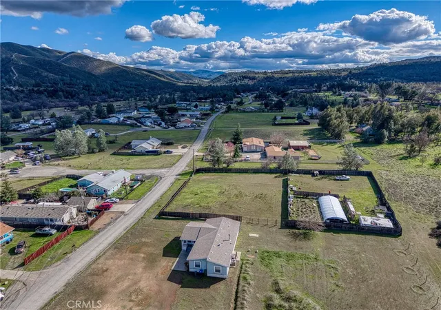 5th image of 2605 Spring Valley, Clearlake Oaks, CA 95423 | MLS# LC26046181