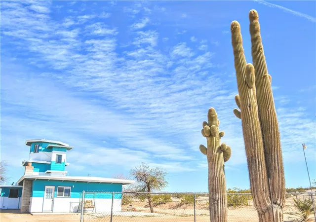 3rd image of 70373 Orion St, Twentynine Palms, CA 92277 | MLS# JT26046077