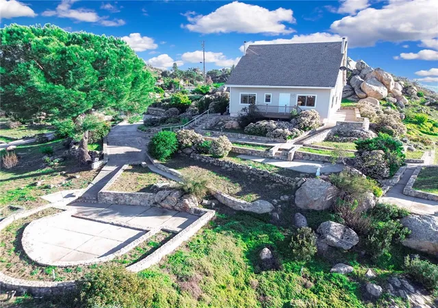 Photo 1 of Single family home for sale at 6750 Rainbow Hts Rd, Fallbrook, CA 92028 | MLS# OC26046121 | Listing updated on 2026-09-19