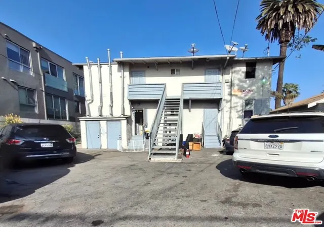 2nd image of 5736 Camerford Ave, Los Angeles, CA 90038 | MLS# 26659041