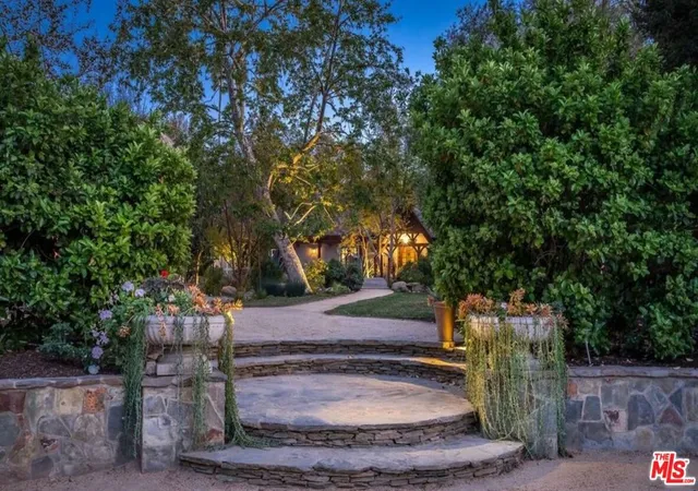 5th image of 4750 Encino Ave, Encino, CA 91316 | MLS# 26659163
