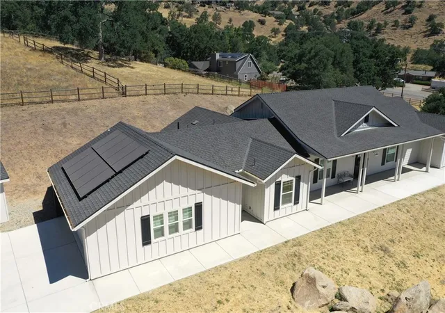 Homes for sale in Tehachapi, CA | 25904 Bear Valley, Tehachapi, CA 93561 | MLS# SR26045558
