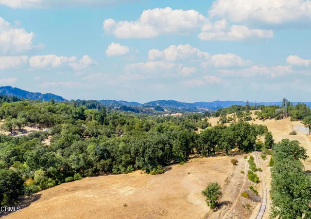 Homes for sale in Willits, CA | 18300 Walker Rd, Willits, CA 95490 | MLS# C1-11278