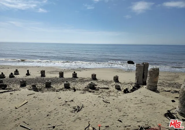 Photo 1 of Land for sale at 19052 Pacific Coast Hwy, Malibu, CA 90265 | MLS# 26659067 | Listing updated on 2026-03-10