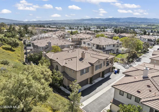 Photo 3 of Townhouse for sale at 28046 Serra Ln, Valencia, CA 91355 | MLS# 226000971 | Listing updated on 2026-09-03