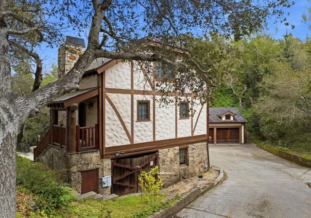 4th image of 3035 Canyon Rd, Burlingame, CA 94010 | MLS# ML82036980