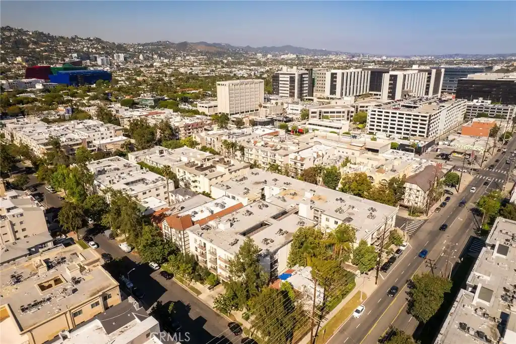 Listing Photo 40 - Condo for sale in 141 S Clark Dr located at 141 S Clark Dr, West Hollywood, CA 90048 - Unit #326