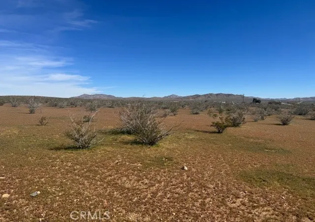 5th image of 20713 Fairfield, Apple Valley, CA 92307 | MLS# HD26046820