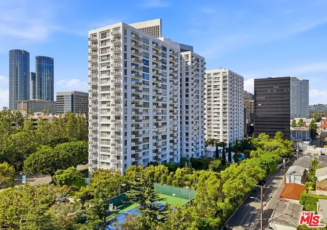 2nd image of 2160 Century Pkwy, Los Angeles, CA 90067