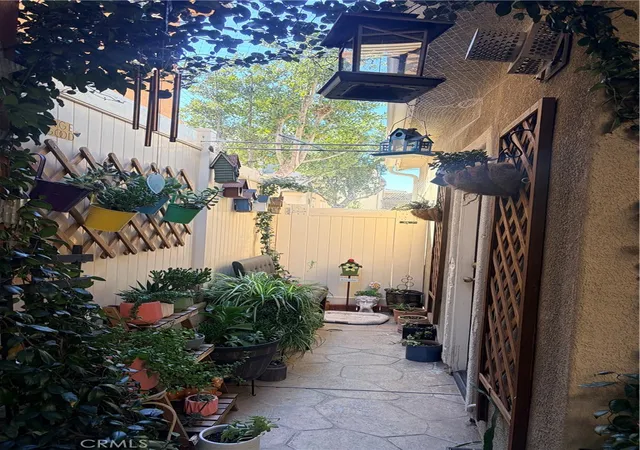 20th image of 26014 Zaddison Ct, Newhall, CA 91350 | MLS# SR26046951