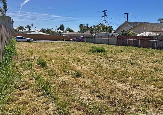 Photo 4 of Land for sale at 1432 Buena St, Oceanside, CA 92058 | MLS# NDP2602025 | Listing updated on 2026-09-13
