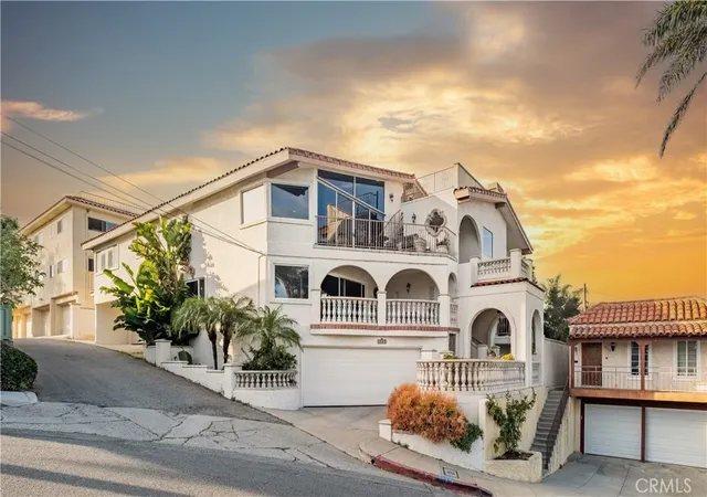 Photo 1 of Multi family home for sale at 3935 Bluff Pl, San Pedro, CA 90731 | MLS# PV26046318 | Listing updated on 2026-09-02