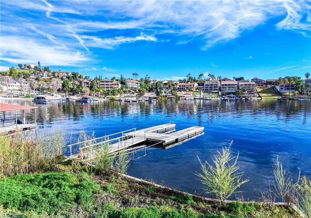 3rd image of 22226 San Joaquin Dr West Dr W, Canyon Lake, CA 92587 | MLS# SW26047171