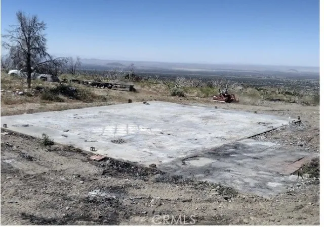 1st image of 28401 263rd St E, Llano, CA 93544 | MLS# HD26047272