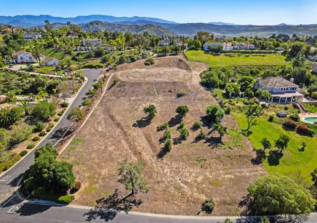 3rd image of 1971 Candice Court, Fallbrook, CA 92028 | MLS# 260005044SD
