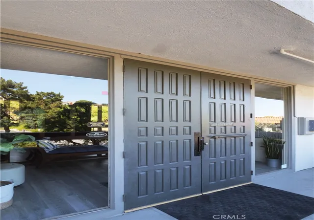 2nd image of 28121 Highridge, Rolling Hills Estates, CA 90275