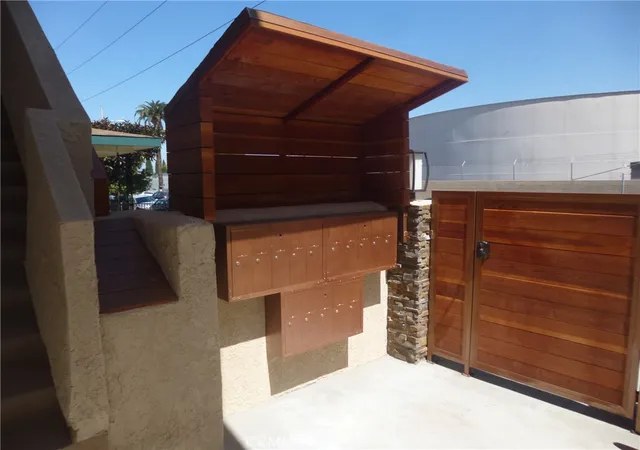 Homes for sale in Hawthorne, CA | 12617 Eucalyptus Ave, Hawthorne, CA 90250 | MLS# SB26042957