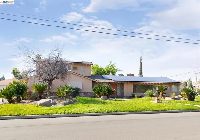 1st image of 805 805 Lyon Ave, Sanger, CA 93657 | MLS# 41125926