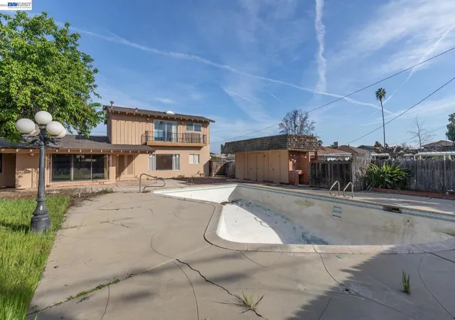 60th image of 805 805 Lyon Ave, Sanger, CA 93657 | MLS# 41125926