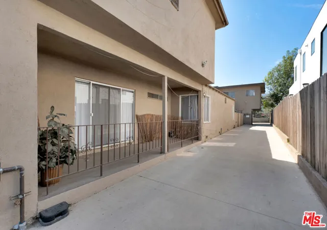 5th image of 4316 Edenhurst Ave, Los Angeles, CA 90039 | MLS# 26659463