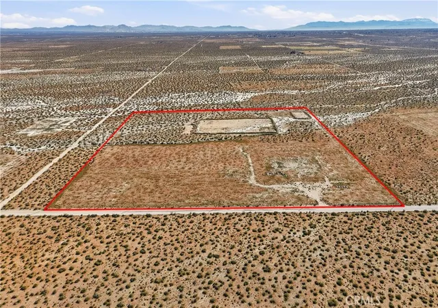 2nd image of 14765 Oasis, Phelan, CA 92371 | MLS# CV26047770