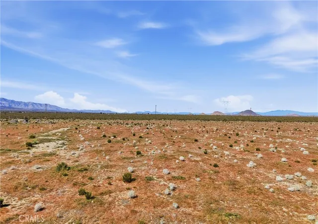 3rd image of 14765 Oasis, Phelan, CA 92371 | MLS# CV26047770
