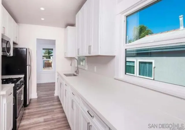 Listing Photo 5 - Condo for sale in building located at 110 E 5th, National City, CA 91950