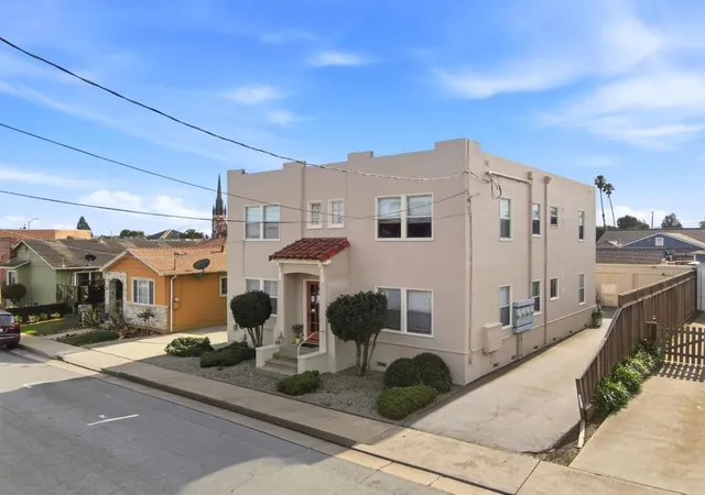 Photo 1 of Multi family home for sale at 15 Eastern Dr, Watsonville, CA 95076 | MLS# ML82037163 | Listing updated on 2026-09-29