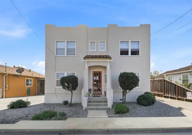 Photo 2 of Multi family home for sale at 15 Eastern Dr, Watsonville, CA 95076 | MLS# ML82037163 | Listing updated on 2026-09-29