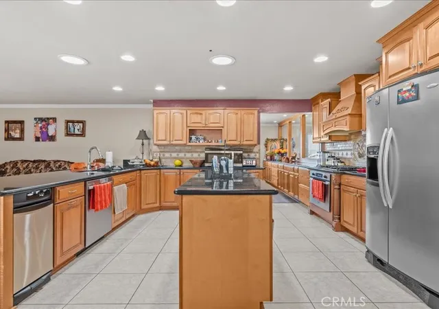 Homes for sale in Victorville, CA | 12848 Autumn Leaves, Victorville, CA 92395 | MLS# CV26047687