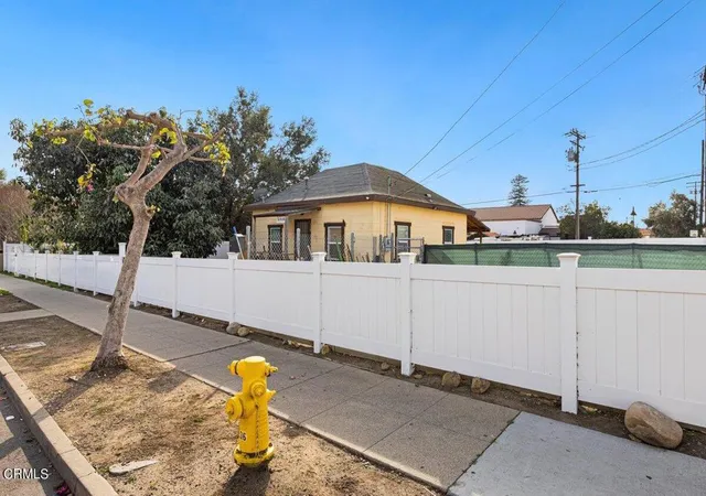 2nd image of 120 S Ojai St, Santa Paula, CA 93060 | MLS# V1-35010