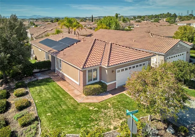 2nd image of 1143 Saguaro Rd, Beaumont, CA 92223 | MLS# IG26047546