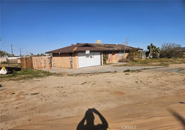 Photo 1 of Single family home for sale at 58068 Pimlico St, Yucca Valley, CA 92284 | MLS# IV26046562 | Listing updated on 2026-09-29