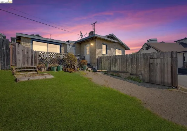 2nd image of 4 4 Beach Ave, Dillon Beach, CA 94929 | MLS# 41125958