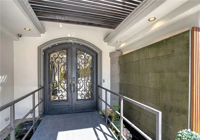5th image of 4760 Corbin Ave, Tarzana, CA 91356 | MLS# SR26048031