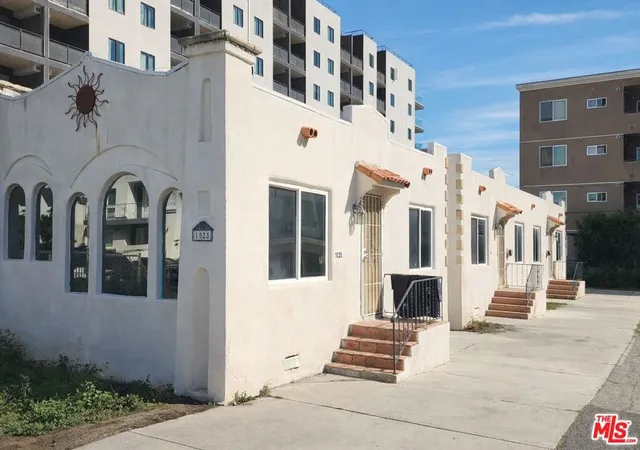 Photo 3 of Multi family home for sale at 1028 S Serrano Ave, Los Angeles, CA 90006 | MLS# 26660099 | Listing updated on 2026-06-01